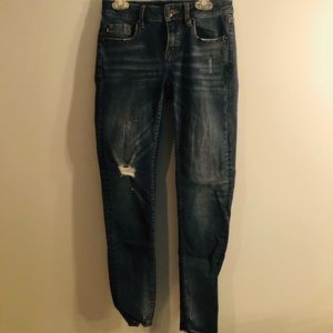 Vigoss “the jagger” medium/dark wash skinny jeans